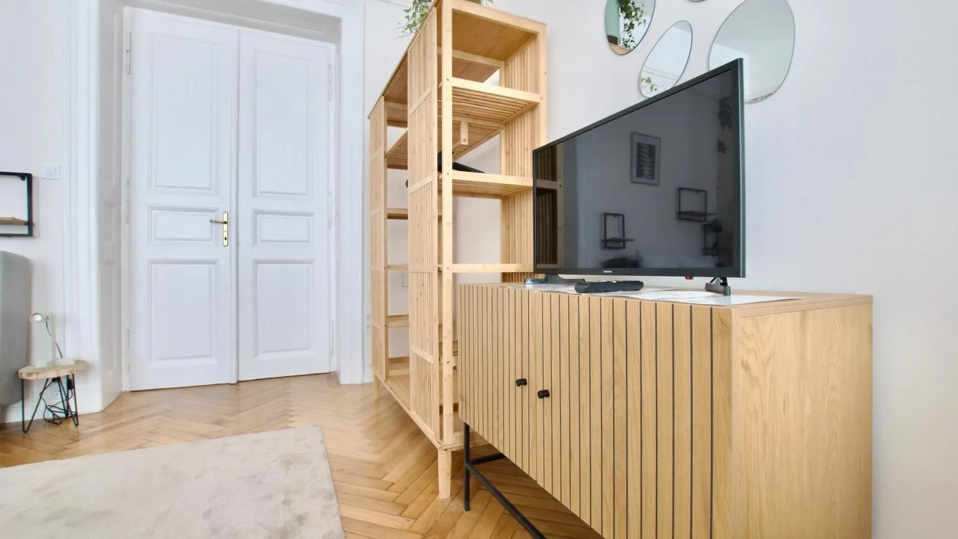 Standard Apartment By Hi5-Paulay Ede Apartment Budapesta