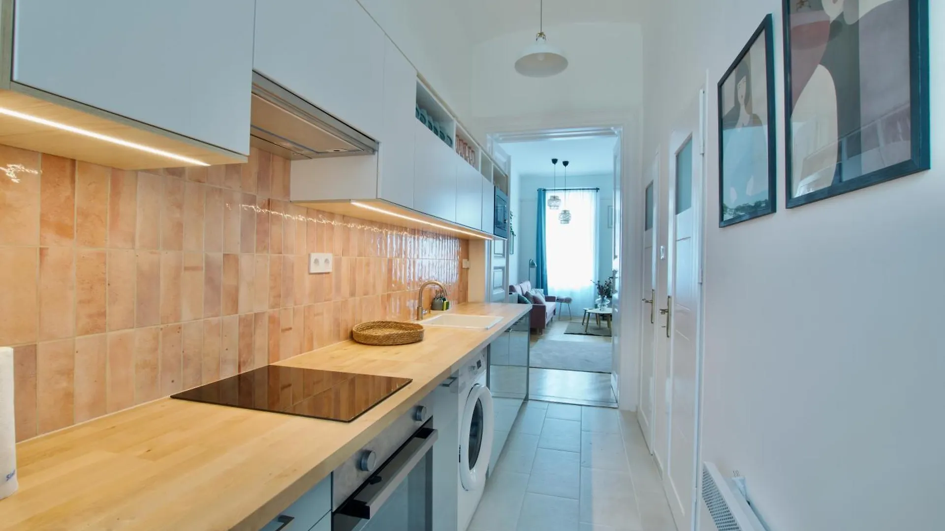 Standard Apartment By Hi5-Paulay Ede Apartment Budapest 0*,  Hungary